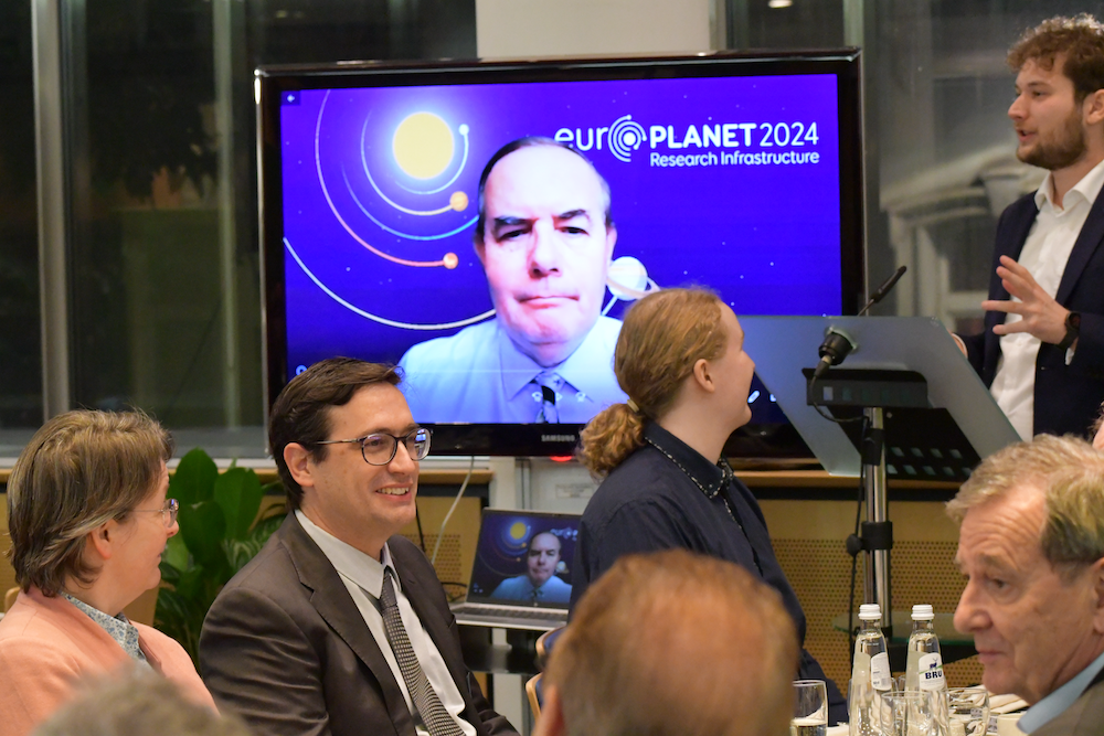 Europlanet President, Nigel Mason, delivered a video message at the Dinner Debate 'Promoting the importance of space policies and a European Space Strategy'. 